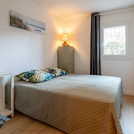 Thalassa By Interhome *