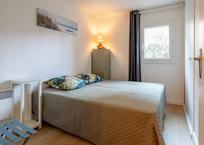 Thalassa By Interhome *