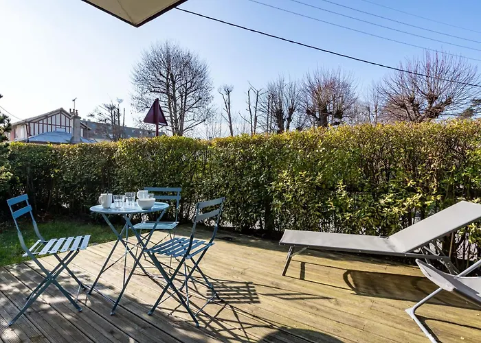 Thalassa By Interhome